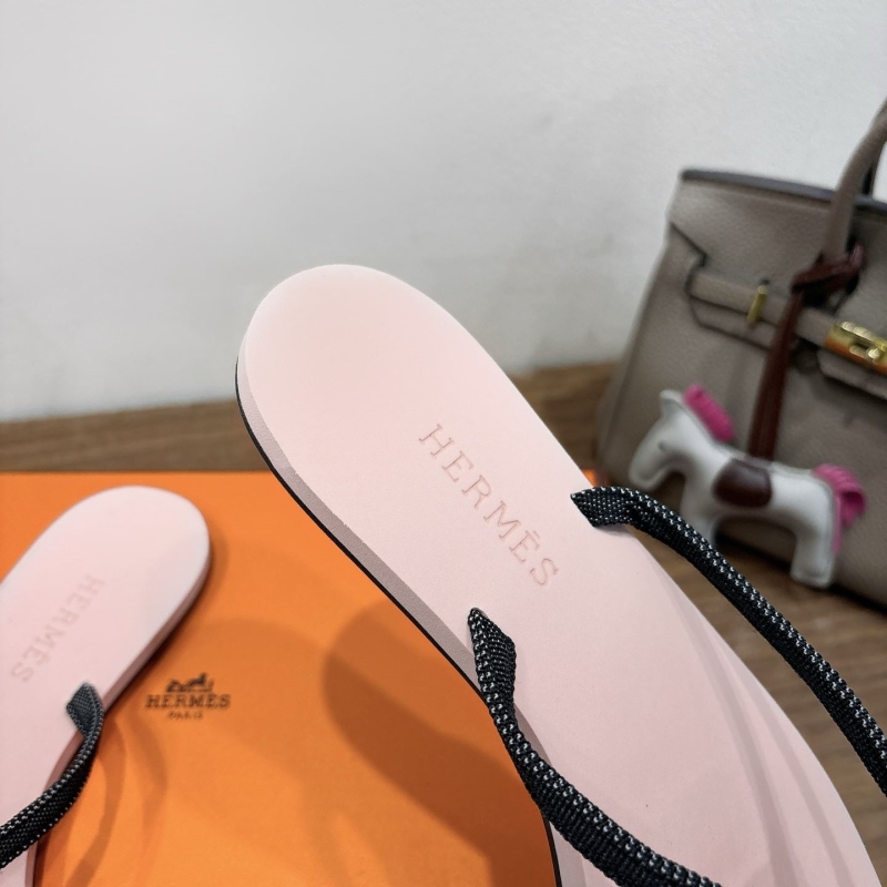 H**me5 slippers